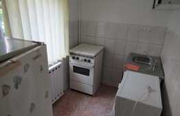 Garsoniera, 25mp, decomandata, zona strazii Mehedinti