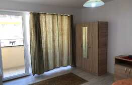 Garsoniera decomandata, 40 mp, parcare, zona strazii Florilor!