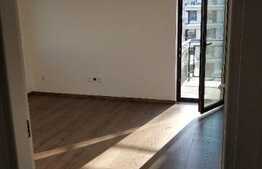 De vanzare apartament 1 camera, 38 mp, balcon, etaj intermediar, zona Expo Transilvania