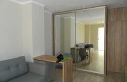 Garsoniera 40 mp, gradina, garaj, prima inchiriere, zona strazii Aurel Vlaicu