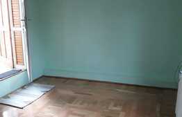 Casa individuala, 487 mp, zona excelenta! Curte cu 6 parcari