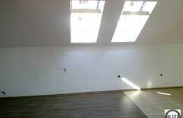 Apartament de vanzare cu 3 camere, 120 mp, priveliste frumoasa