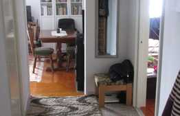 Apartament 3 camere, 62 mp, decomandat, zona Primariei!