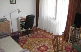 Apartament 3 camere, 62 mp, decomandat, zona Primariei!