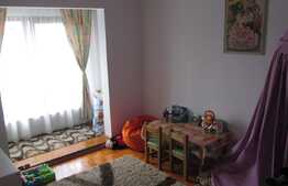 Apartament 3 camere, 62 mp, decomandat, zona Primariei!