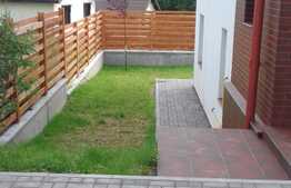 Duplex de vanzare 135 mp, teren 257 mp, front 10 ml, zona de case
