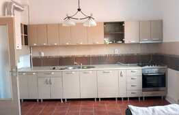 3 camere, 70 mp, mobilat modern, parcare, zona Hotel Napoca