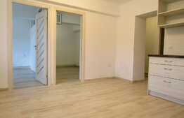 De vanzare 3 camere, 52 mp, zona strazii Horea