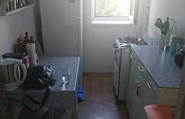 Apartament 2 camere, boxa, etaj intermediar, zona Minerva