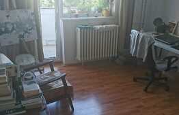 Apartament 2 camere, boxa, etaj intermediar, zona Minerva