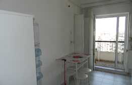Apartament cu 2 camere, 70 mp, decomandat, balcon, zona Piata Marasti