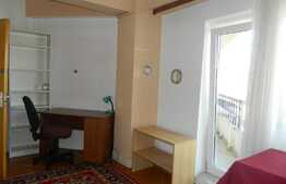 Apartament cu 2 camere, 70 mp, decomandat, balcon, zona Piata Marasti