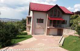 Scadere de pret! Casa individuala, 340 mp utili, 820 mp teren, zona linistita!