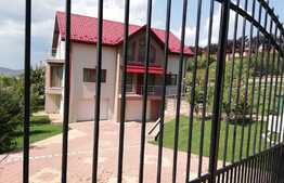 Scadere de pret! Casa individuala, 340 mp utili, 820 mp teren, zona linistita!