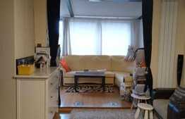 Apartament 3 camere, 89 mp, balcon, boxa, zona strazii Horea