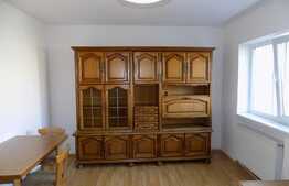 2 camere, decomandate, 54 mp, zona strazii Lunii