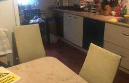 4 camere, 75 mp, boxa, etaj intermediar, zona Louis Pasteur