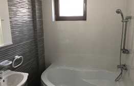 Apartament de LUX de inchiriat in zona Terra, 55 mp, garaj subteran, pentru pretentiosi!!