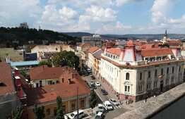 Apartament 2 camere, 46 mp, decomandat, ultracentral, zona Primariei