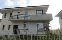 De vanzare casa individuala,150 mp, 440 mp teren, zona linistita 