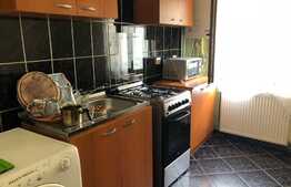 Apartament 3 camere, parcare, zona Profi