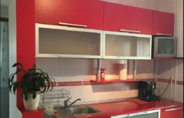 Apartament 2 camere, decomandat, parcare, zona Iulius Mall