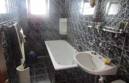 Apartament cu 3 camere, decomandat, 80 mp, zona Bisericii Calvaria