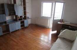 Apartament cu 3 camere, decomandat, 80 mp, zona Bisericii Calvaria
