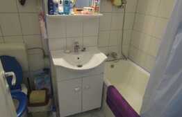 Garsoniera, 30 mp, decomandata, zona Calea Floresti