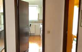 Apartament de vanzare 2 camere, 56 mp, loc de parcare, zona strazii Porii!