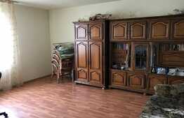 Casa individuala, 200 mp utili, 540 mp teren, D+P+E, asfalt, zona de case aproape de autogara Beta!