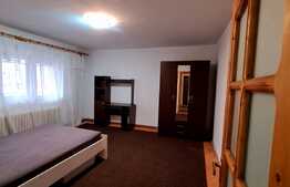 Apartament cu 3 camere, decomandat, 75 mp, zona Piata Marasti