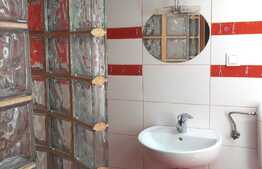 Apartament 3 camere, 106 mp, terasa 29 mp, mobilat si utilat, zona Grand Hotel Italia