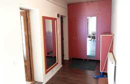 Apartament 3 camere, 106 mp, terasa 29 mp, mobilat si utilat, zona Grand Hotel Italia