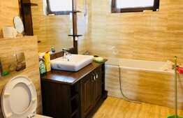 Apartament 3 camere, 65 mp, 1 locuri de parcare, zona Golden Tulip