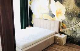 Apartament 2 camere, totul nou, garaj, zona Bonjour Residence