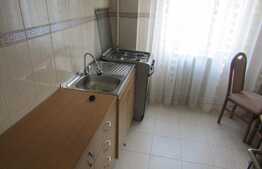 Apartament cu 3 camere, 72 mp, zona Piata Flora