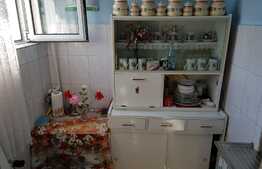 Garsoniera de vanzare, 25 mp, etaj intermediar, zona strazii Primaverii