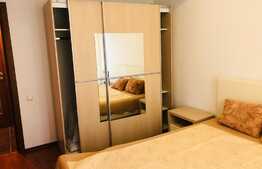 Apartament 2 camere, 73 mp, decomandat, garaj, aer conditionat,zona UMF