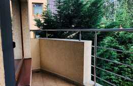 Apartament 2 camere, 73 mp, decomandat, garaj, aer conditionat,zona UMF