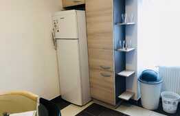 Apartament 2 camere, 73 mp, decomandat, garaj, aer conditionat,zona UMF