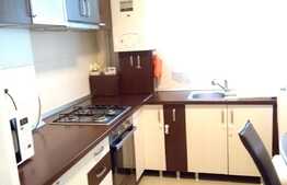 Apartament 3 camere, 64 mp, parcare, zona Mercur