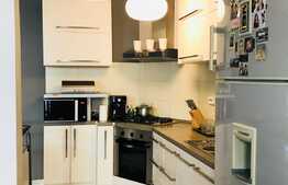 3 camere, 95 mp, mobilat modern, prima inchiriere, scara interioara, zona Piata Mihai Viteazu