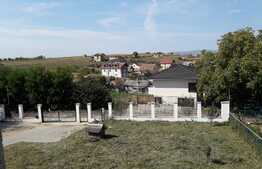 De vanzare casa individuala la cheie, 80 mp, teren 1450 mp, zona linistita!