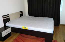 Apartament 4 camere, decomandat, 75 mp, balcon, zona Complexului Nora