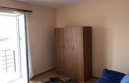 Apartament 3 camere, 54 mp, semidecomandat, zona Subcetate!