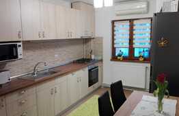 Apartament 2 camere, 50 mp, decomandat, zona Iulius Mall