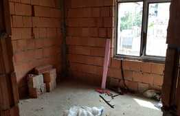 De vanzare duplex, 110 mp, teren 295 mp, zona Exterior Est