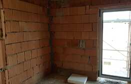 De vanzare duplex, 110 mp, teren 295 mp, zona Exterior Est