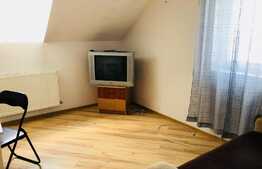 Apartament 3 camere, 75 mp, decomandat, zona UMF